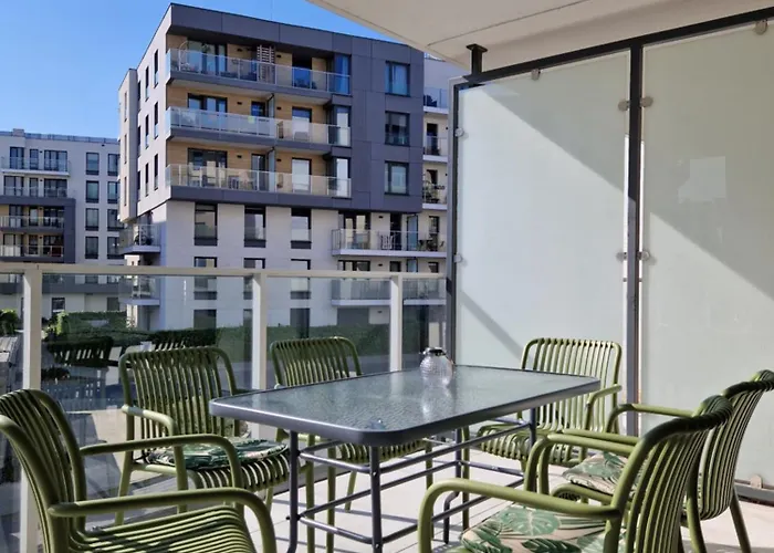 Blue Sea Przystan Letnica 格但斯克